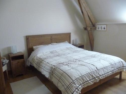 King size bedroom