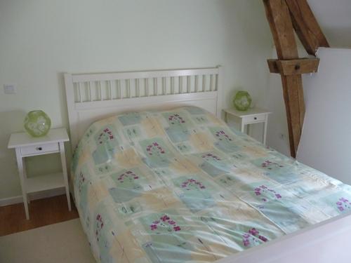 King size bedroom